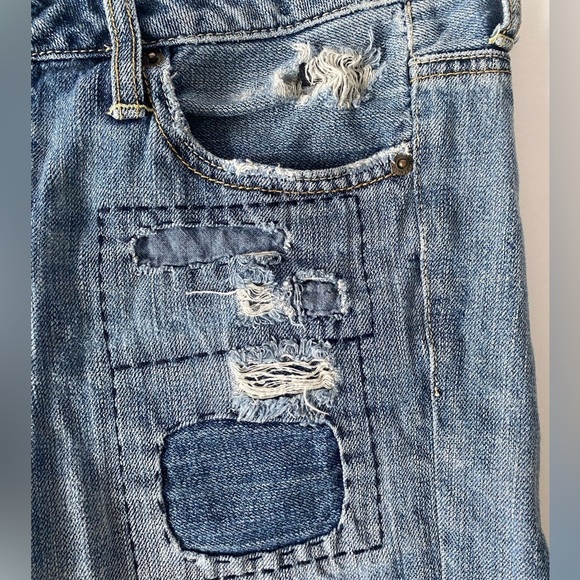 American Eagle Women’s Shorts‎ Size 2 Distressed Denim 5 Pockets Y2K Western - Picture 2 of 12
